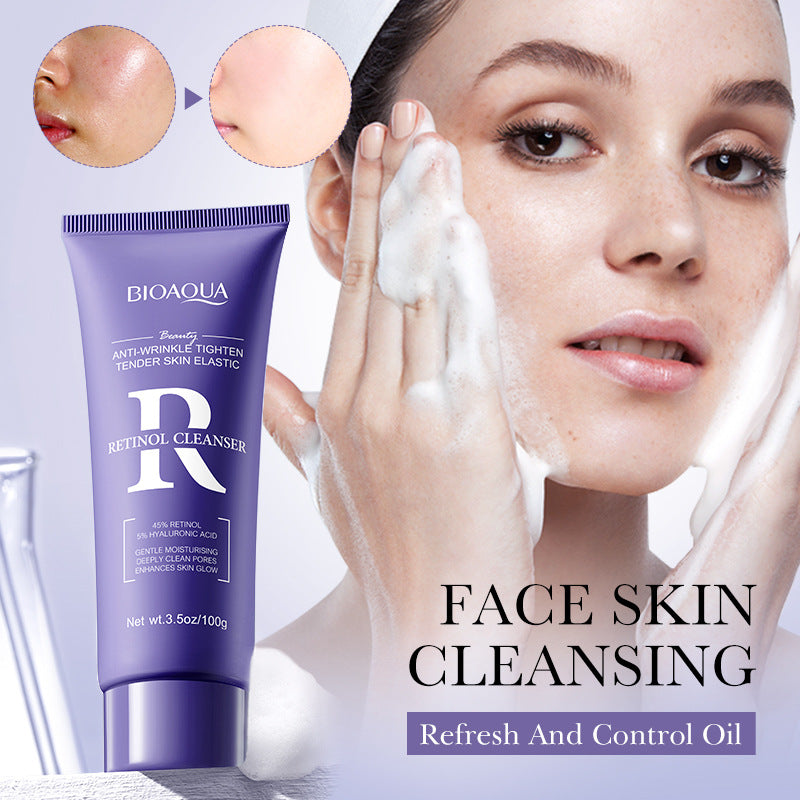 Limpiador facial, tónico y maquillaje para el cuidado de la piel reafirmante y antiarrugas con retinol de Bioaqua.